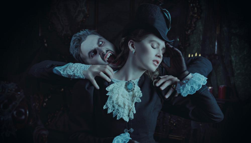 Balets DRAKULA - ar Eiropas baleta solistiem